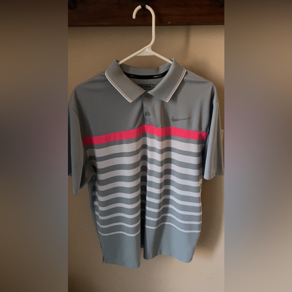Nike Golf Tour Performance